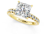 Yellow gold Princess Cut Moissanite Solitaire Pavé Engagement Ring with Round Band and Prong Setting_75