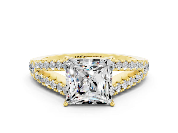 Yellow gold Princess Cut Moissanite Split Shank Pavé Engagement Ring with Four-Prong Setting