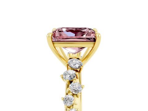 Yellow gold Princess Cut Morganite Cluster Side Stone Solitaire Ring with Prong Setting_29