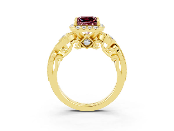 Yellow gold Princess Cut Morganite Halo Ring with Milgrain Pavé Band and Four-Prong Setting