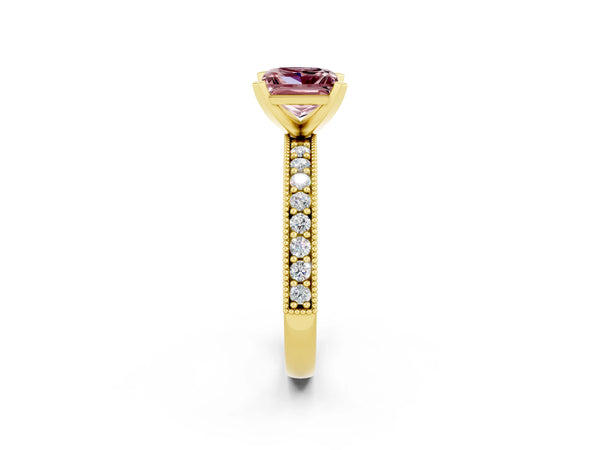 Yellow gold Princess Cut Morganite Milgrain Pavé Engagement Ring with Four-Prong Setting