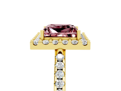 Yellow gold Princess Cut Morganite Pavé Halo Ring with Four-Prong Setting_17