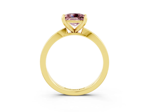 Yellow gold Princess Cut Morganite Solitaire Engagement Ring with Classic Band and Four-Prong Setting
