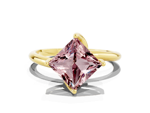 Yellow gold Princess Cut Morganite Solitaire Engagement Ring with Four-Prong Setting and Classic Band_12