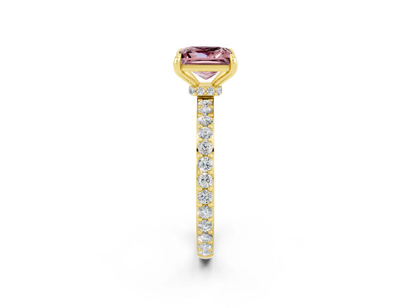 Yellow gold Princess Cut Morganite Solitaire Engagement Ring with Pavé Band and Four-Prong Setting