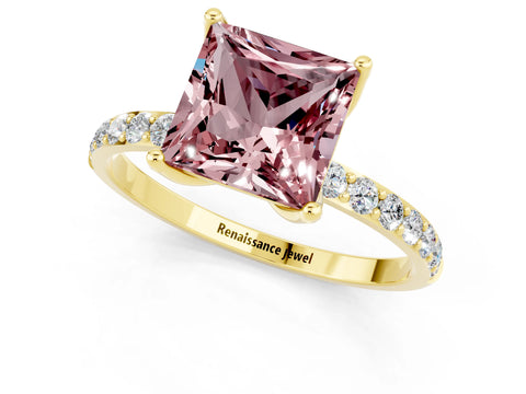 Yellow gold Princess Cut Morganite Solitaire Engagement Ring with Pavé Band and Prong Setting_1