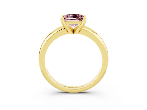 Yellow gold Princess Cut Morganite Solitaire Engagement Ring with Round Band and Four-Prong Setting