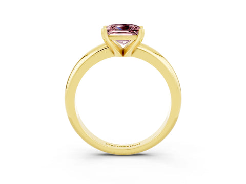 Yellow gold Princess Cut Morganite Solitaire Engagement Ring with Round Band and Four-Prong Setting_3