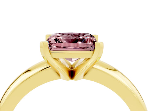 Yellow gold Princess Cut Morganite Solitaire Engagement Ring with Round Band and Four-Prong Setting_4
