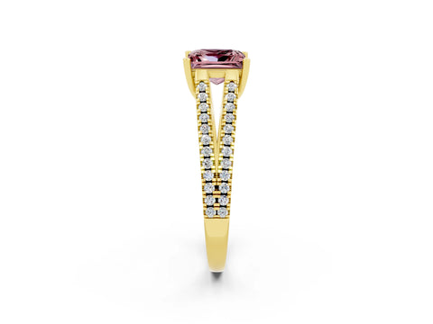 Yellow gold Princess Cut Morganite Solitaire Engagement Ring with Split Shank Pavé Band_2