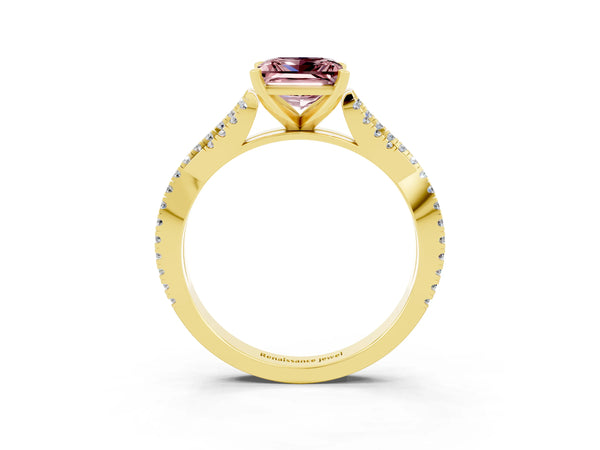 Yellow gold Princess Cut Morganite Solitaire Engagement Ring with Twisted Pavé Band and Four-Prong Setting