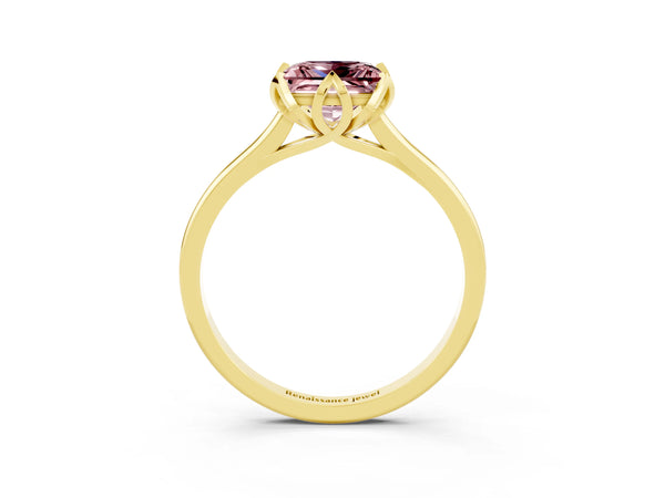 Yellow gold Princess Cut Morganite Solitaire Ring with Flower Prong Setting and Classic Band