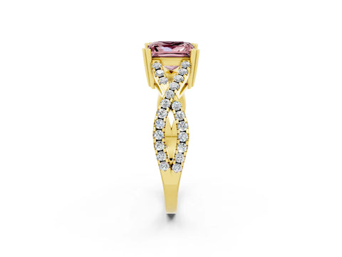 Yellow gold Princess Cut Morganite Solitaire Ring with Four-Prong Setting and Twisted Pavé Band_2