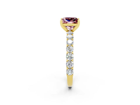Yellow gold Princess Cut Morganite Solitaire Ring with Shared Prong Pavé Band and Four-Prong Setting_2