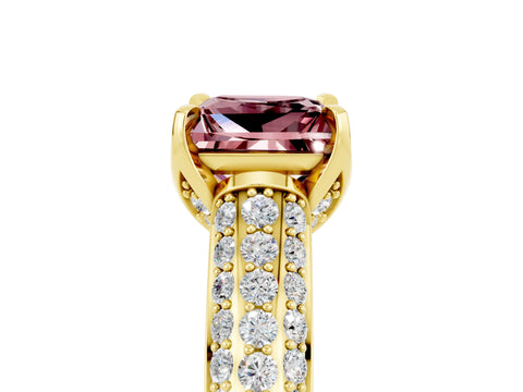 Yellow gold Princess Cut Morganite Solitaire Ring with Three-Row Pavé Band and Four-Prong Setting_17