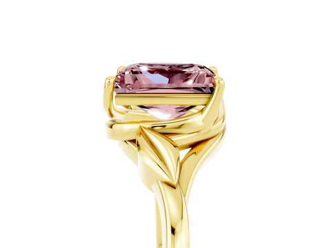 Yellow gold Princess Cut Morganite Solitaire Ring with Twist Band and Four-Prong Setting_29