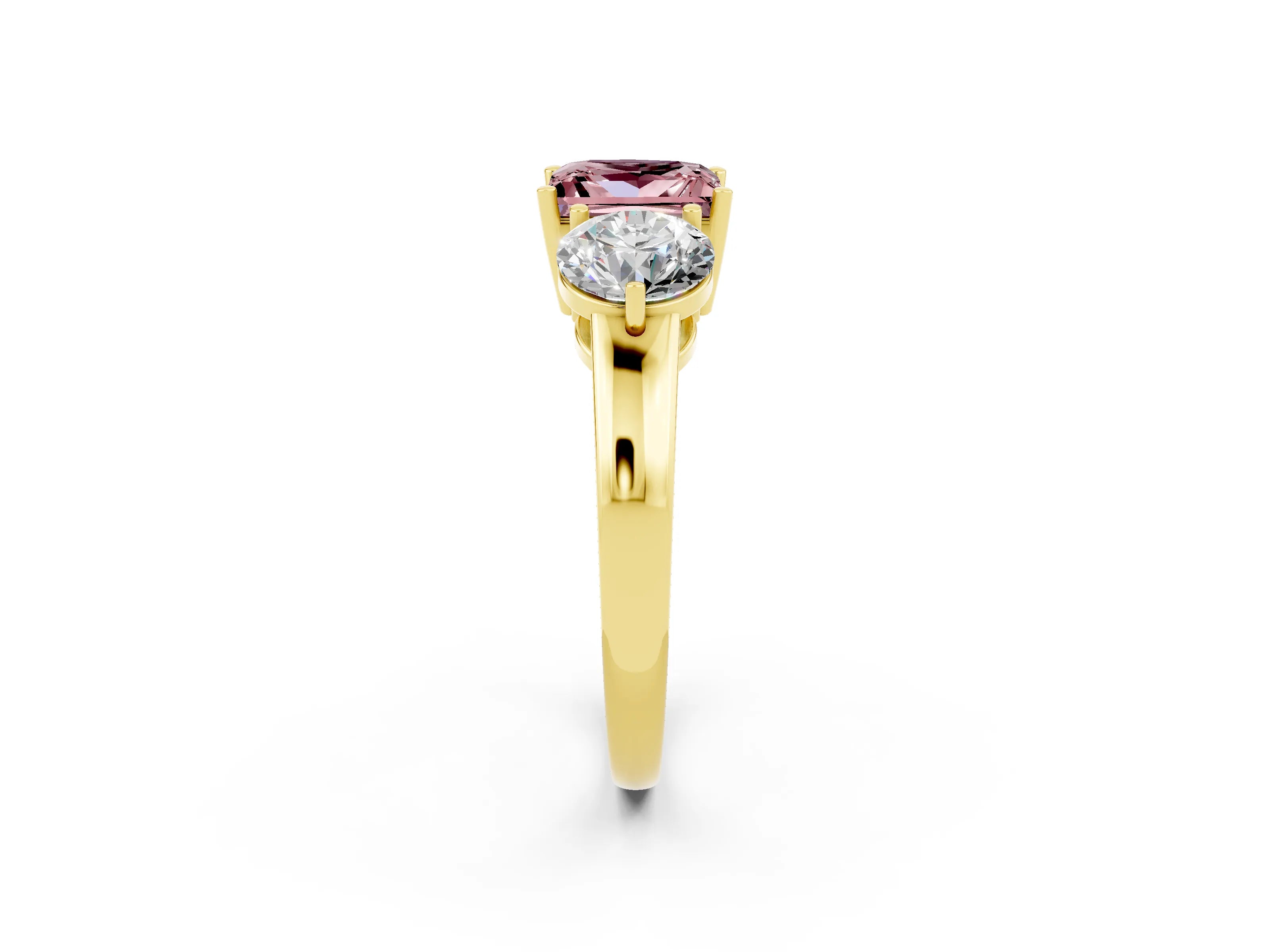 Yellow gold Princess Cut Morganite Three-Stone Ring with Prong Setting and Classic Band_2