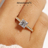 Yellow gold Princess Cut Pavé Band Solitaire Ring with Four-Prong Setting_185