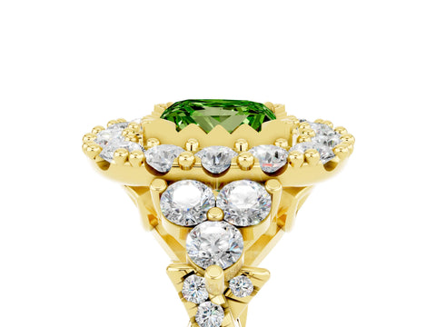 Yellow gold Princess Cut Peridot Halo Ring with Pavé Band and Four-Prong Setting_17