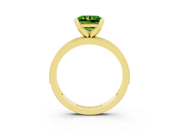 Yellow gold Princess Cut Peridot Milgrain Pavé Engagement Ring with Four-Prong Setting