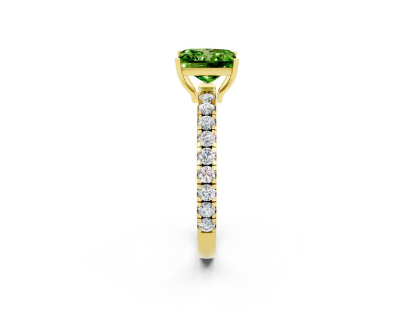Yellow gold Princess Cut Peridot Pavé Solitaire Engagement Ring with Four-Prong Setting