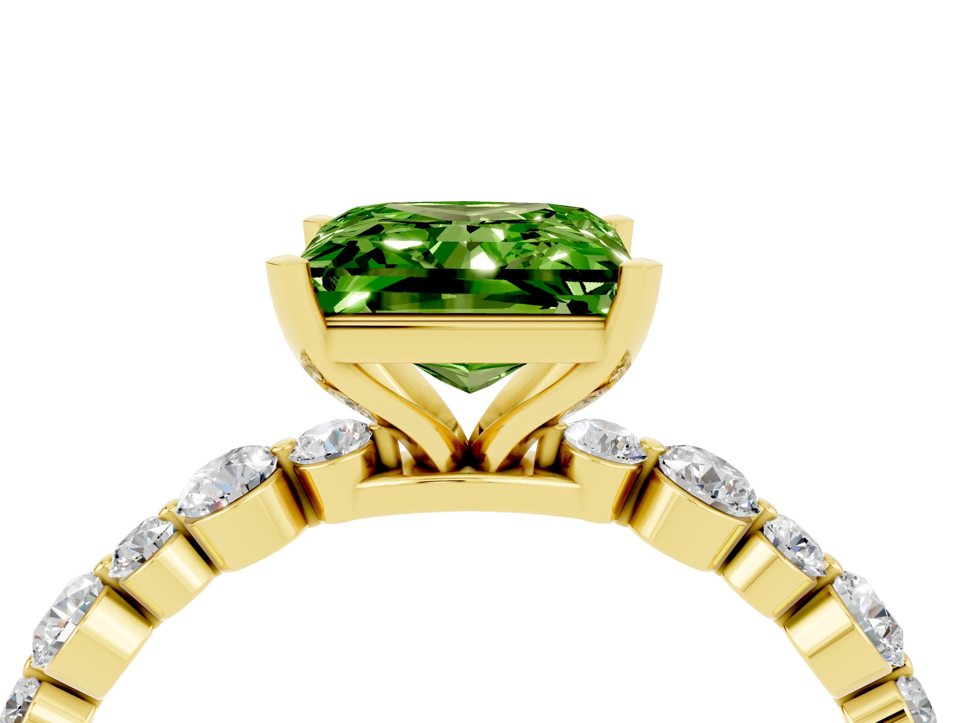 Yellow gold Princess Cut Peridot Prong Set Engagement Ring with Pavé Band_4