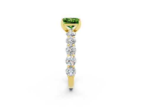 Yellow gold Princess Cut Peridot Prong Setting with Side Stones on a Pave Band_2