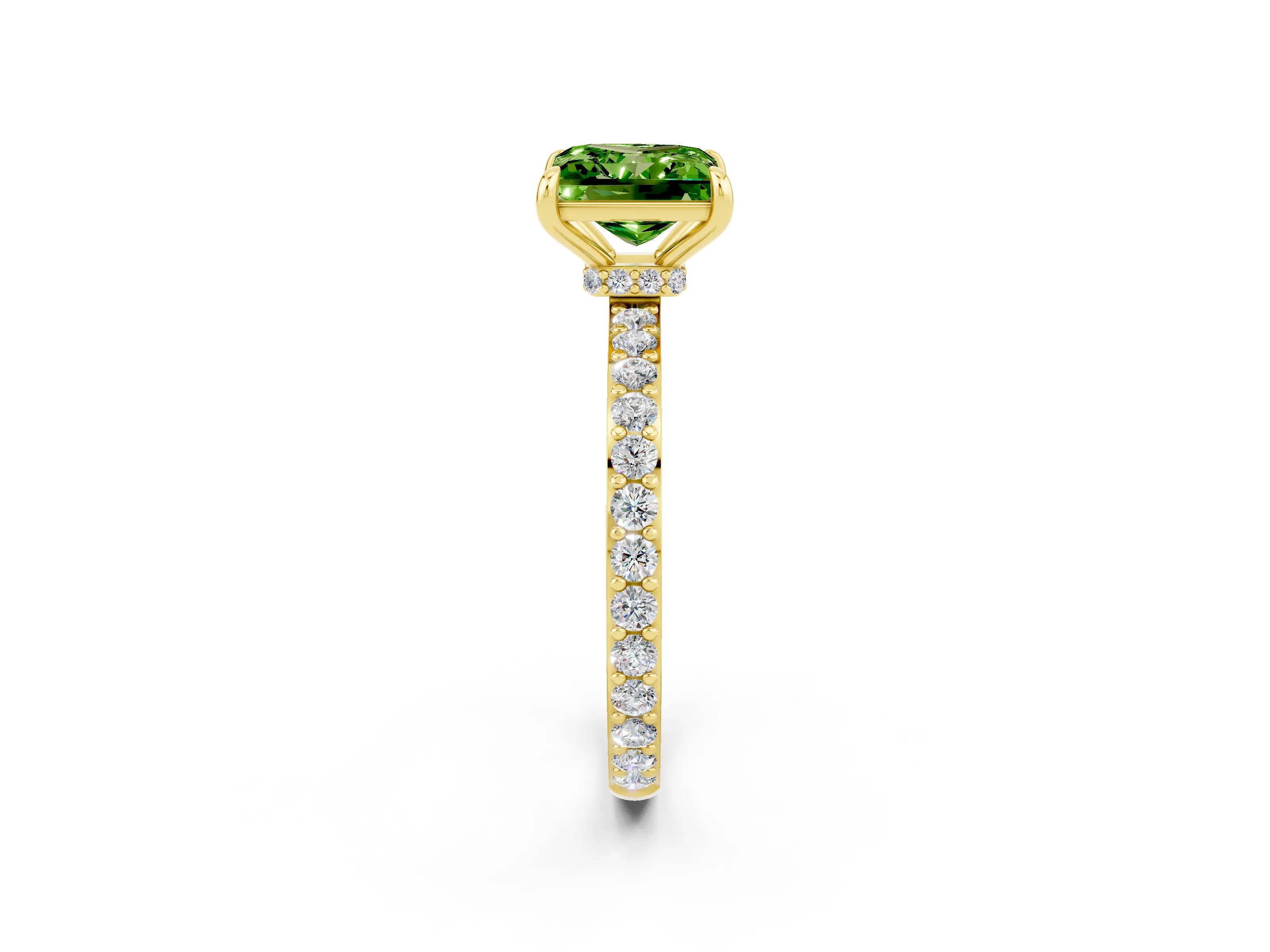 Yellow gold Princess Cut Peridot Ring with Pavé Band and Four-Prong Setting_2