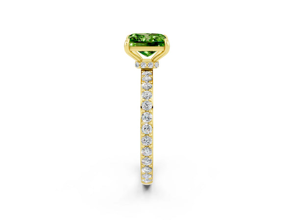 Yellow gold Princess Cut Peridot Solitaire Engagement Ring with Pavé Band and Four-Prong Setting