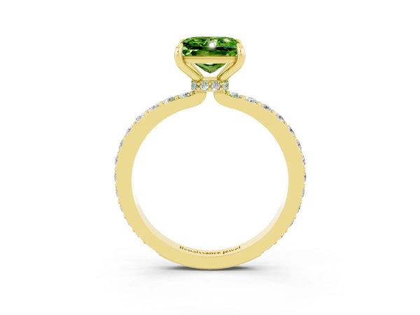 Yellow gold Princess Cut Peridot Solitaire Engagement Ring with Pavé Band and Four-Prong Setting