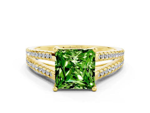Yellow gold Princess Cut Peridot Solitaire Engagement Ring with Split Shank Pavé Band