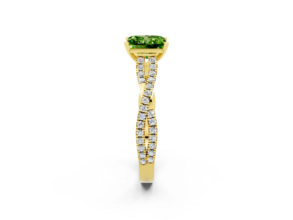 Yellow gold Princess Cut Peridot Solitaire Engagement Ring with Twisted Pavé Band and Four-Prong Setting