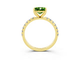 Yellow gold Princess Cut Peridot Solitaire Pavé Band with Four-Prong Setting_3