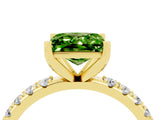 Yellow gold Princess Cut Peridot Solitaire Pavé Band with Four-Prong Setting_4