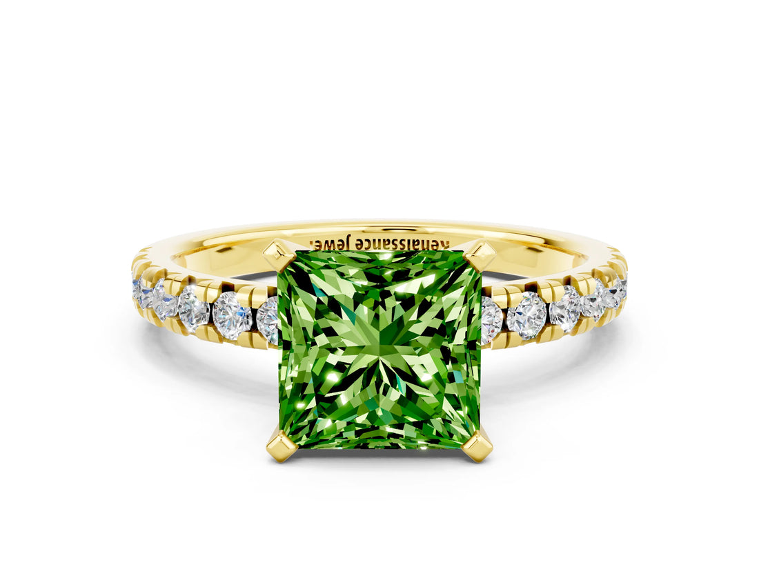 Yellow gold Princess Cut Peridot Solitaire Pavé Engagement Ring with Round Band and Prong Setting_66