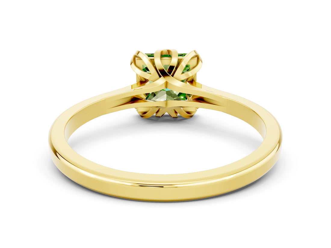 Yellow gold Princess Cut Peridot Solitaire Ring with Flower Prong Setting and Classic Band_12