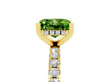 Yellow gold Princess Cut Peridot Solitaire Ring with Pavé Band and Four-Prong Setting_29