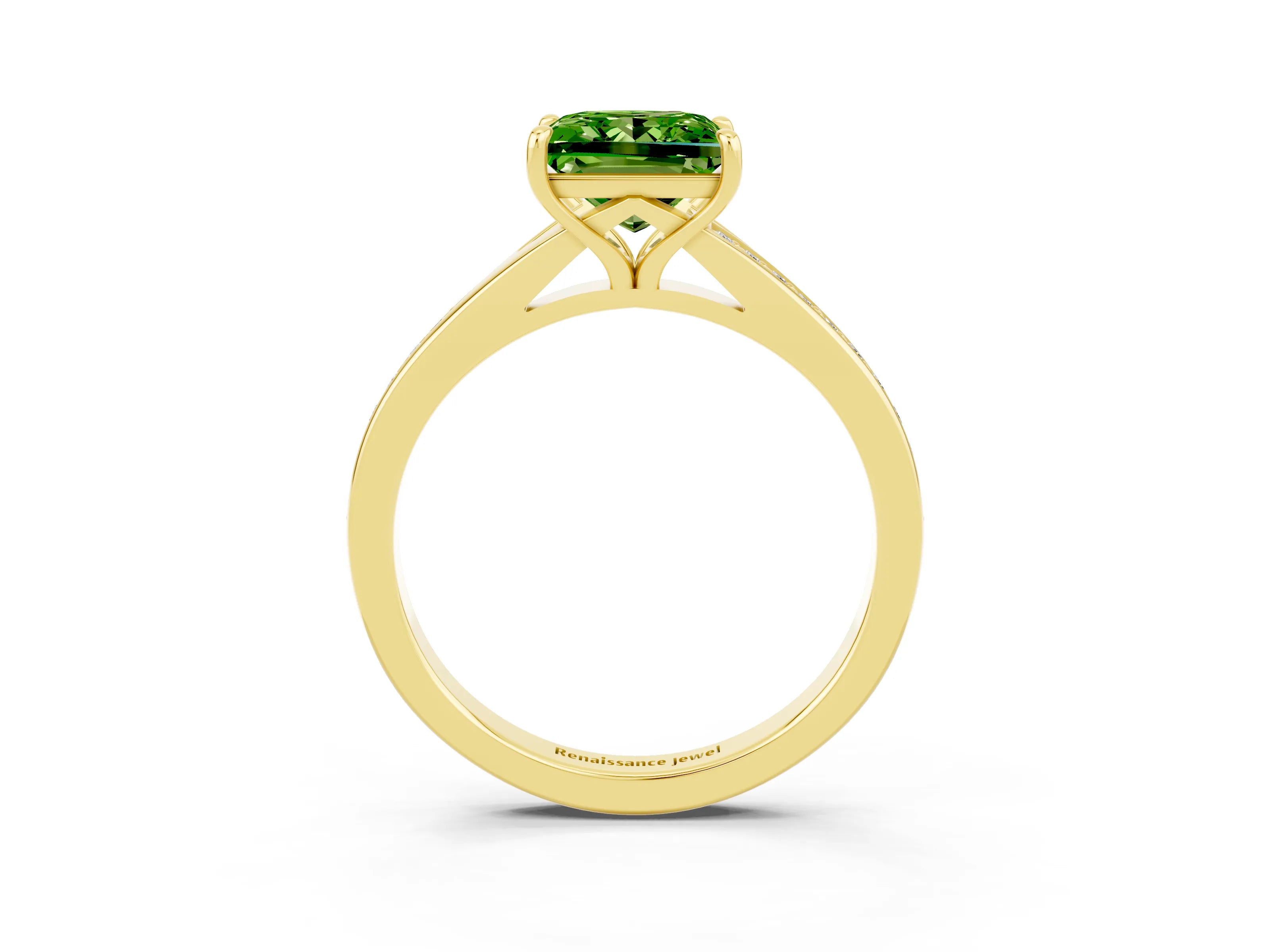 Yellow gold Princess Cut Peridot Solitaire Ring with Pavé Band and Prong Setting_3