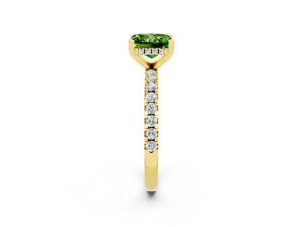 Yellow gold Princess Cut Peridot Solitaire Ring with Round Pavé Band and Four-Prong Setting