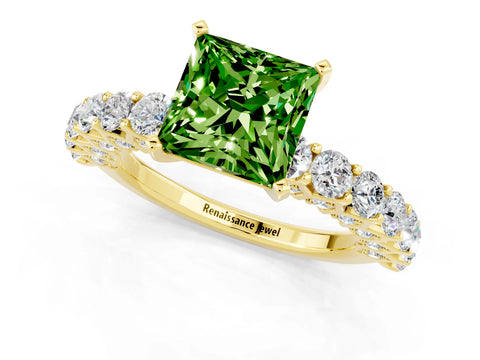 Yellow gold Princess Cut Peridot Solitaire Ring with Shared Prong Pavé Band and Four-Prong Setting_1