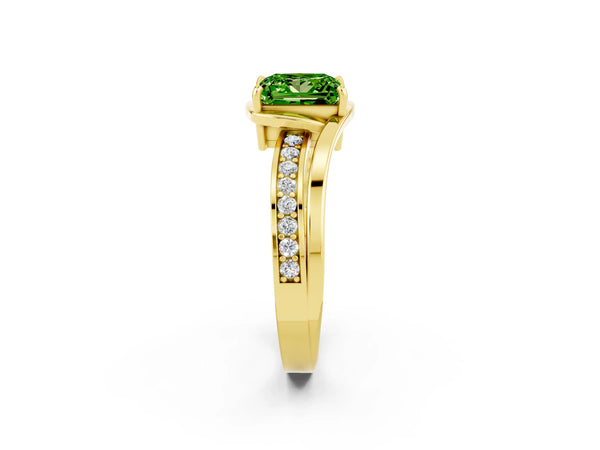 Yellow gold Princess Cut Peridot Solitaire Ring with Split Shank and Prong Setting