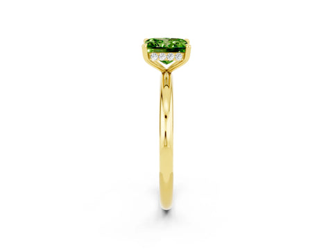 Yellow gold Princess Cut Peridot Solitaire Ring with Thin Band and Four-Prong Setting_14