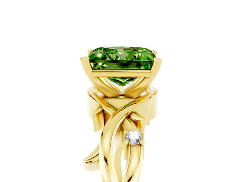Yellow gold Princess Cut Peridot Solitaire Ring with Twisted Band and Prong Setting_5