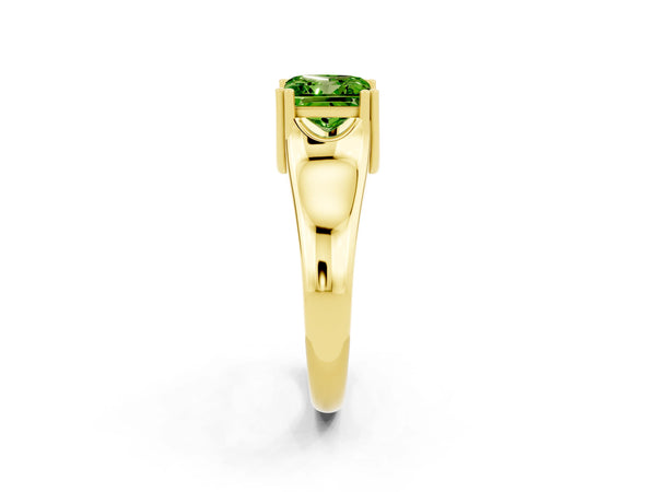 Yellow gold Princess Cut Peridot Solitaire Ring with Wide Band and Prong Setting