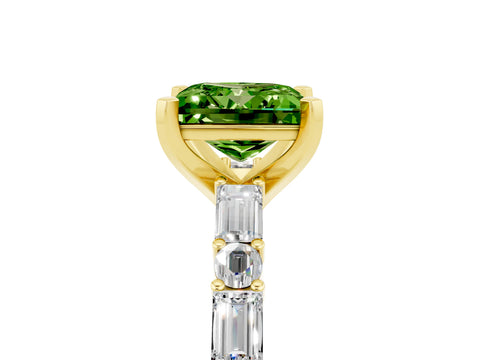 Yellow gold Princess Cut Peridot Solitaire with Side Baguettes and Channel Set Band_5