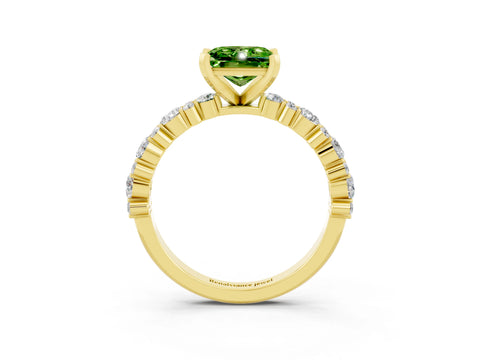 Yellow gold Princess Cut Peridot Solitaire with Side Stones, Pave Band, Four-Prong Setting_39