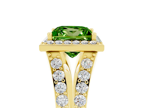 Yellow gold Princess Cut Peridot Split Shank Halo Ring with Four-Prong Setting_17