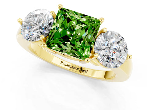 Yellow gold Princess Cut Peridot Three-Stone Ring with Prong Setting and Classic Band_1