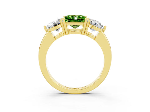 Yellow gold Princess Cut Peridot Three-Stone Ring with Prong Setting and Classic Band_3