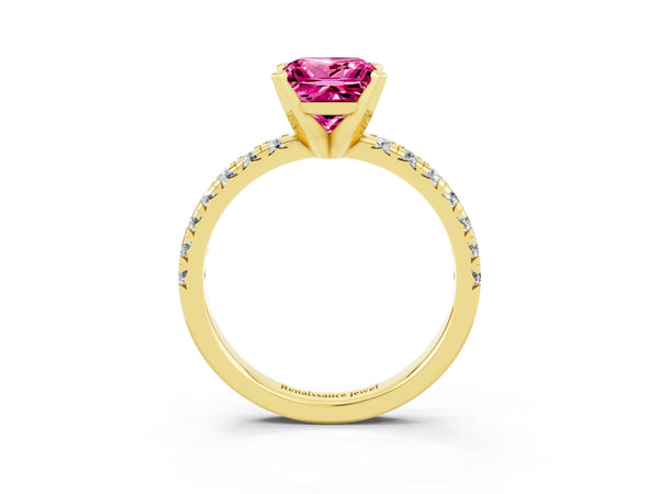 Yellow gold Princess Cut Pink Sapphire Solitaire Pavé Engagement Ring with Round Band and Prong Setting